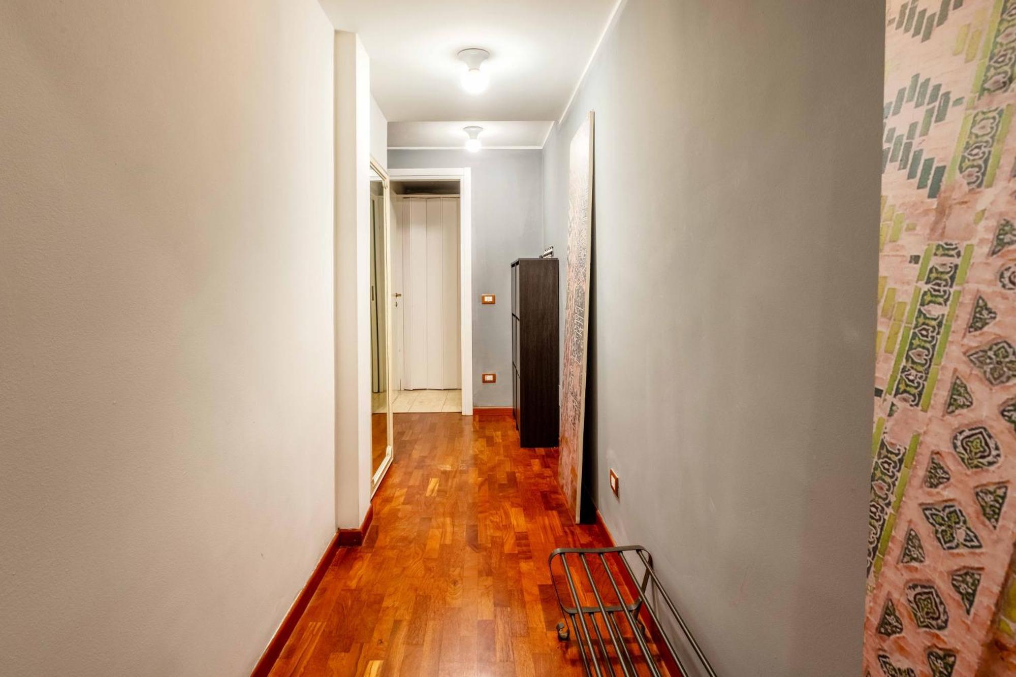 One Bedroom With Terrace Near Duomo Mailand